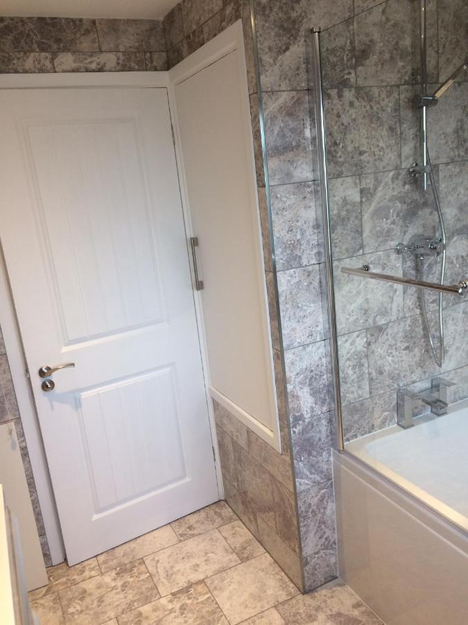 Beautiful En-Suite Bedroom Ipswich Eksteriør bilde