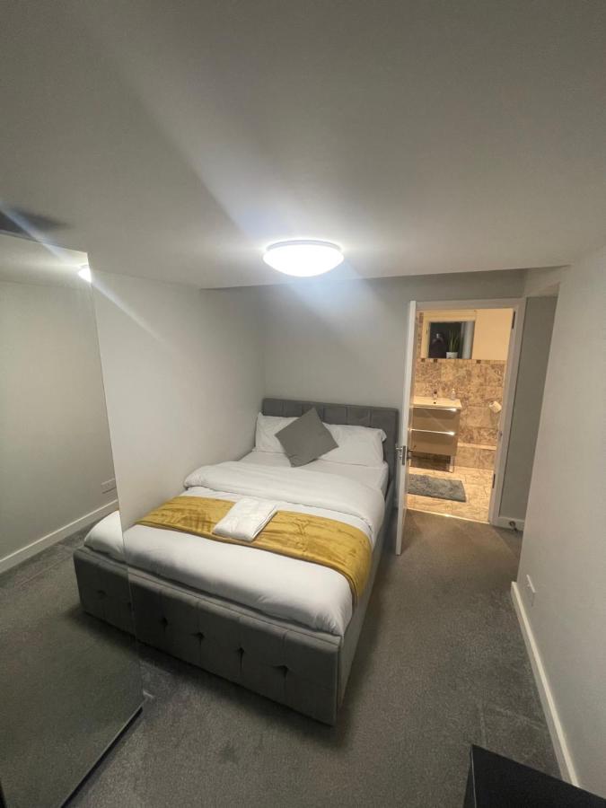 Beautiful En-Suite Bedroom Ipswich Eksteriør bilde