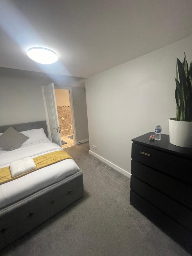 Beautiful En-Suite Bedroom Ipswich Eksteriør bilde